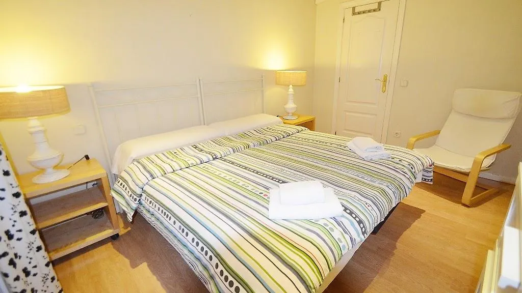 Hotel Gustave Párizs 4*,  Franciaország