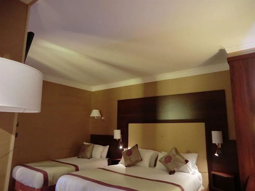 Hotel Gustave Paříž 4*,  Francie