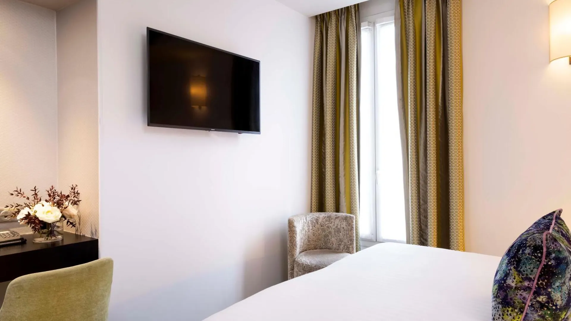 Hotel Gustave Paris
