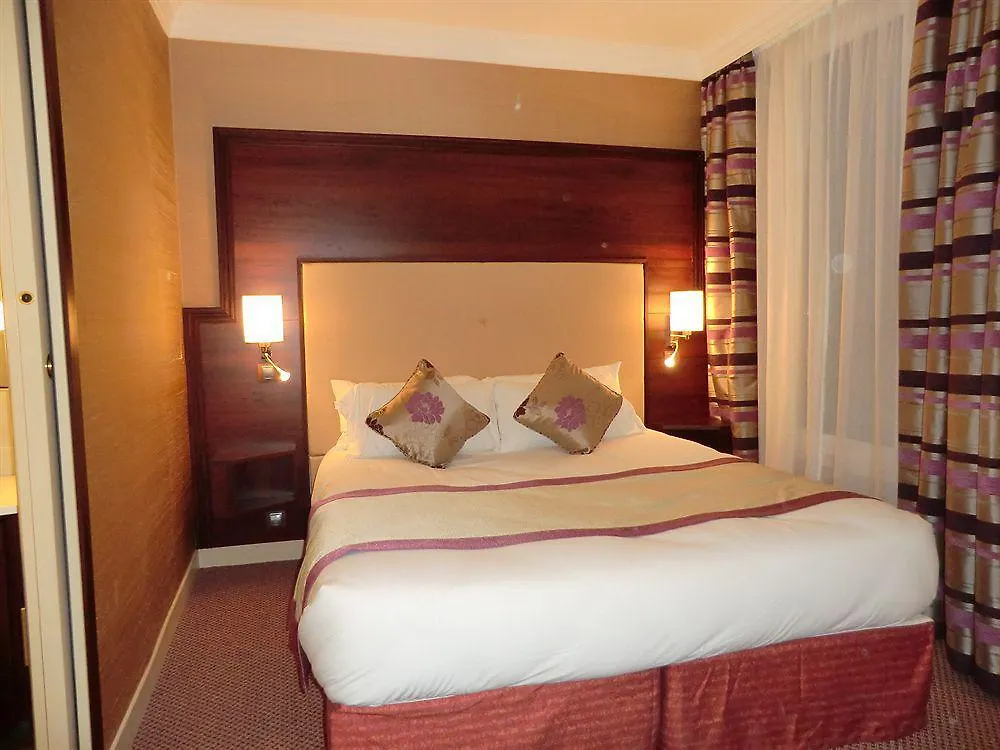 Hotel Gustave Paris